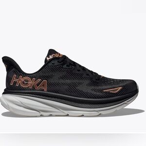 Hoka Clifton 9